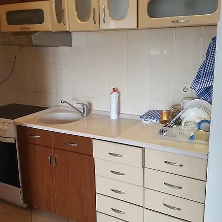 Apartman Andjela Διαμέρισμα Ποντγορίτσα